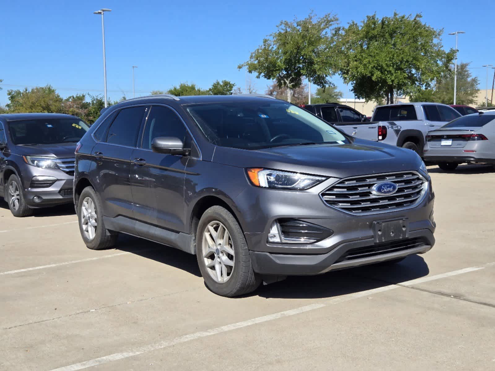 2022 Ford Edge SEL 2