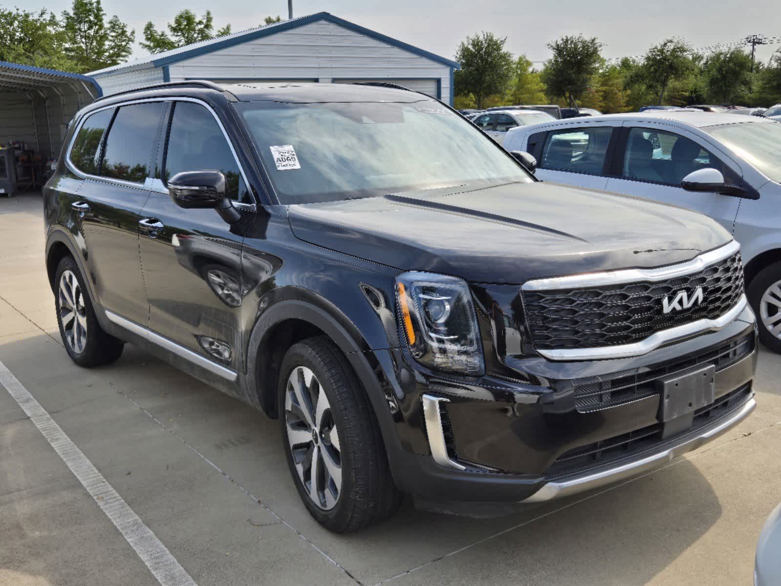 2022 Kia Telluride S 2