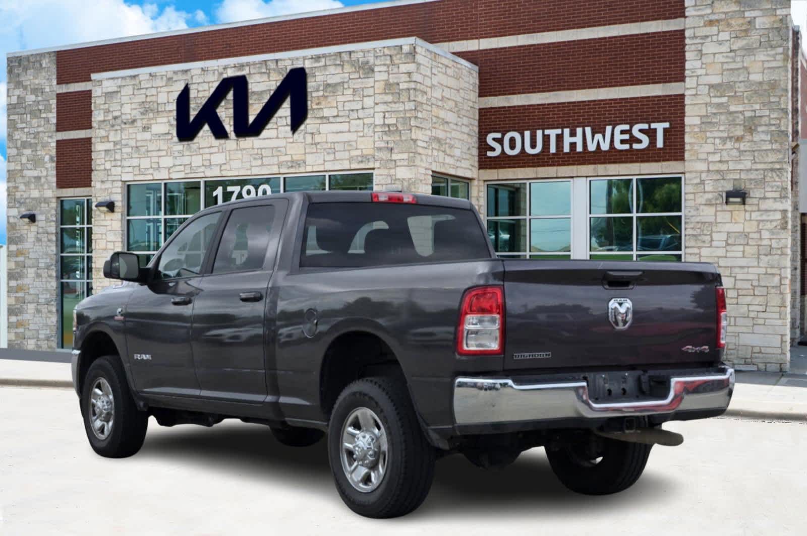 2022 Ram 2500 Big Horn 4x4 Crew Cab 64 Box 4