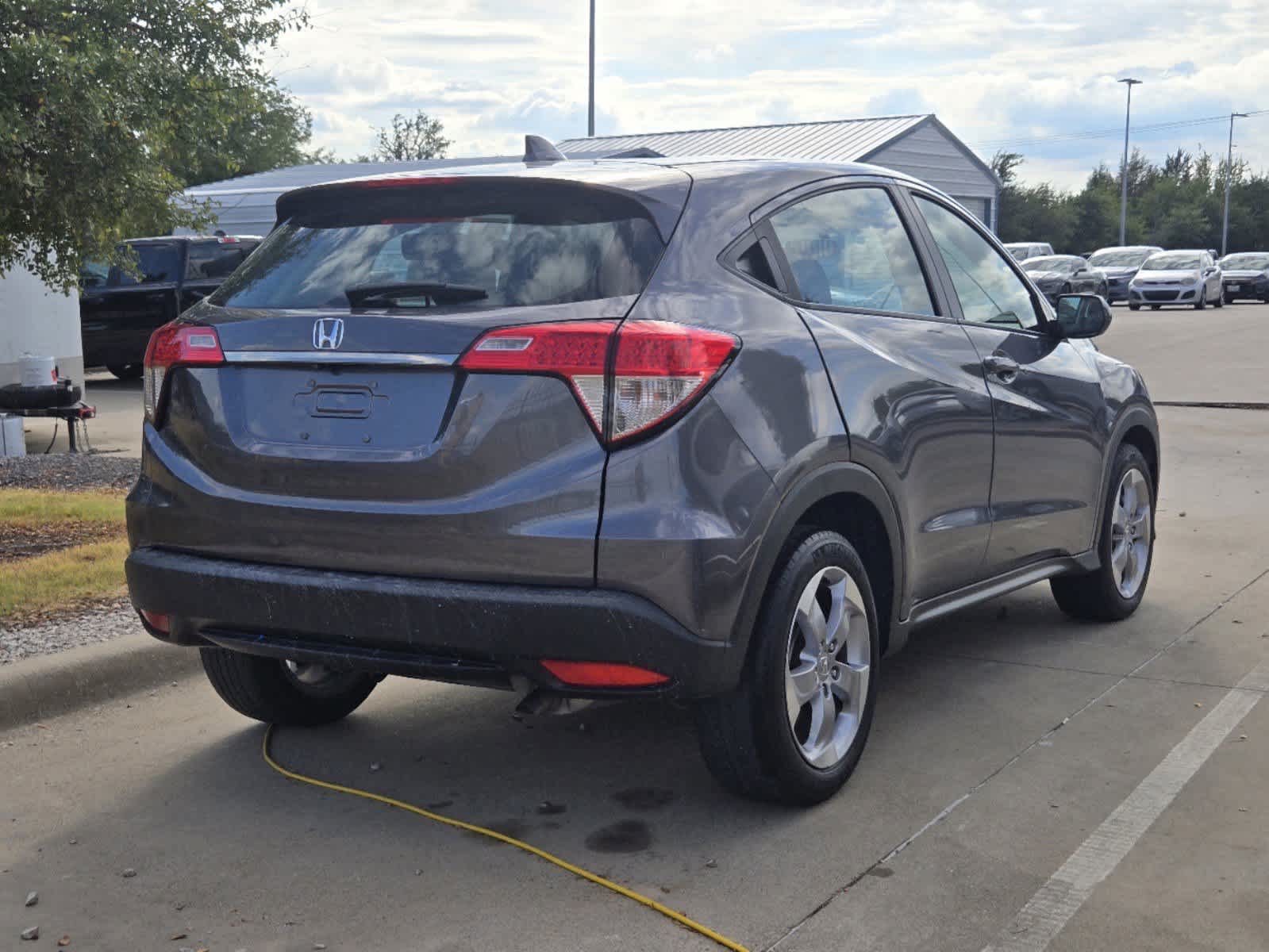 2022 Honda HR-V LX 3