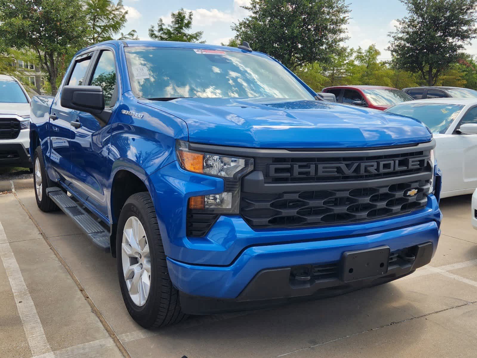 2022 Chevrolet Silverado 1500 Custom 2WD Crew Cab 147 2