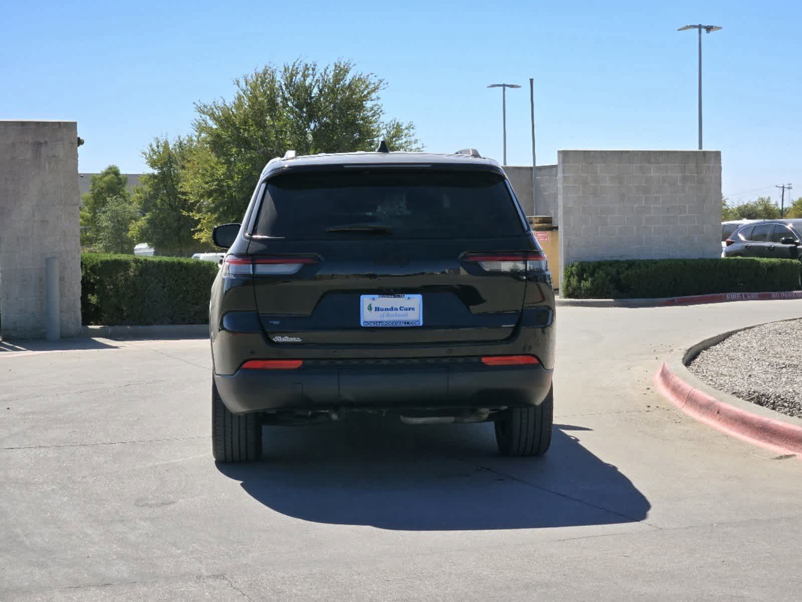 2023 Jeep Grand Cherokee L Altitude 5