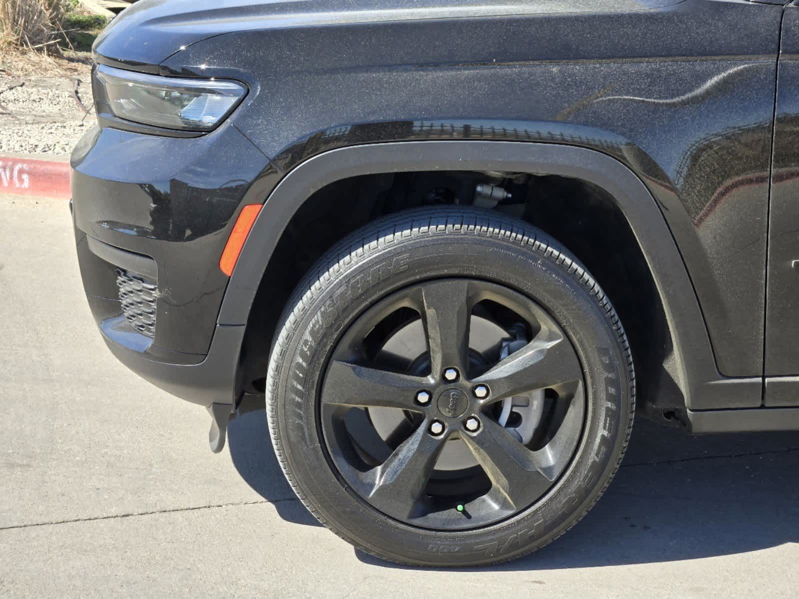 2023 Jeep Grand Cherokee L Altitude 8