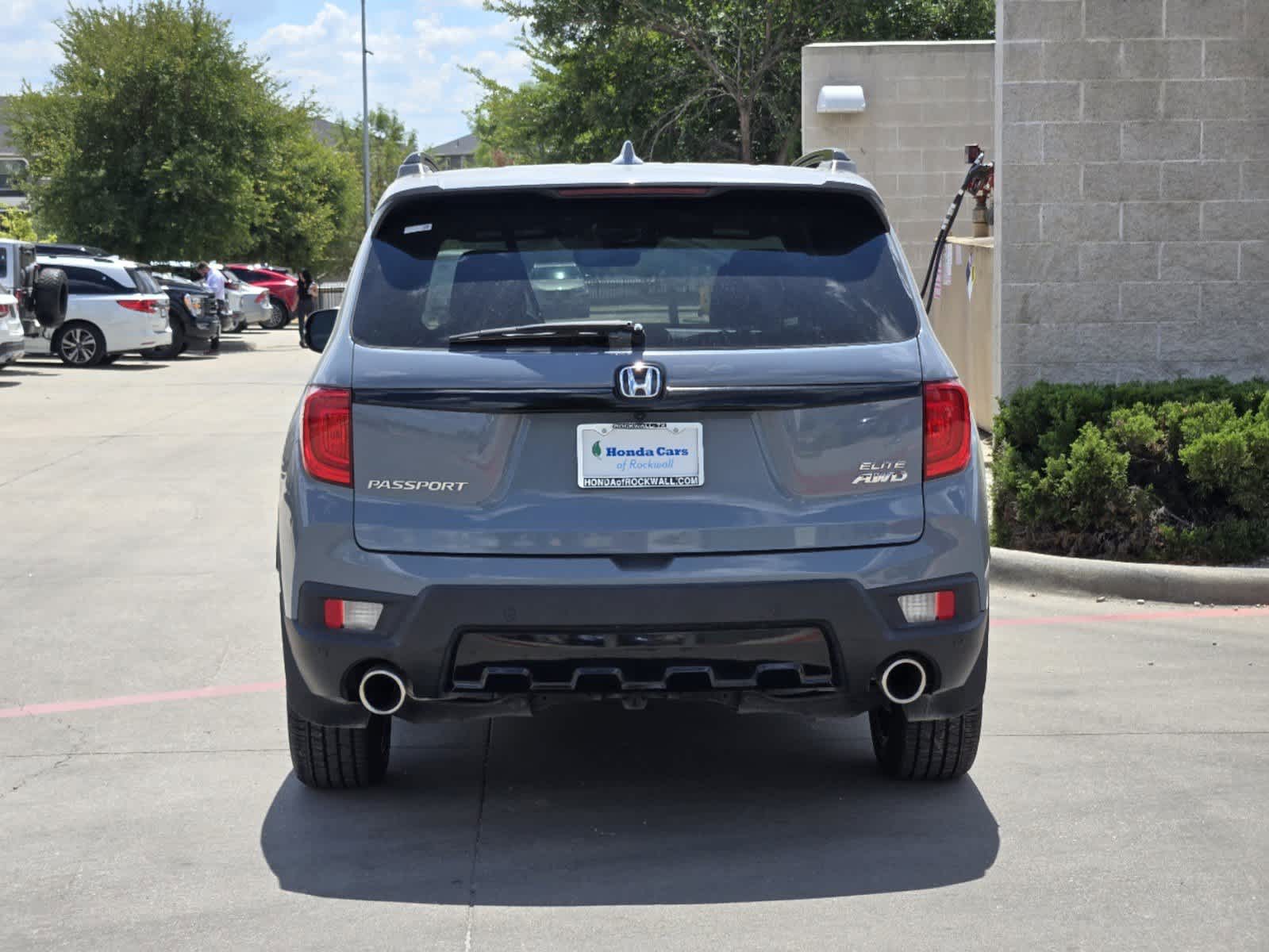 2023 Honda Passport Elite 5