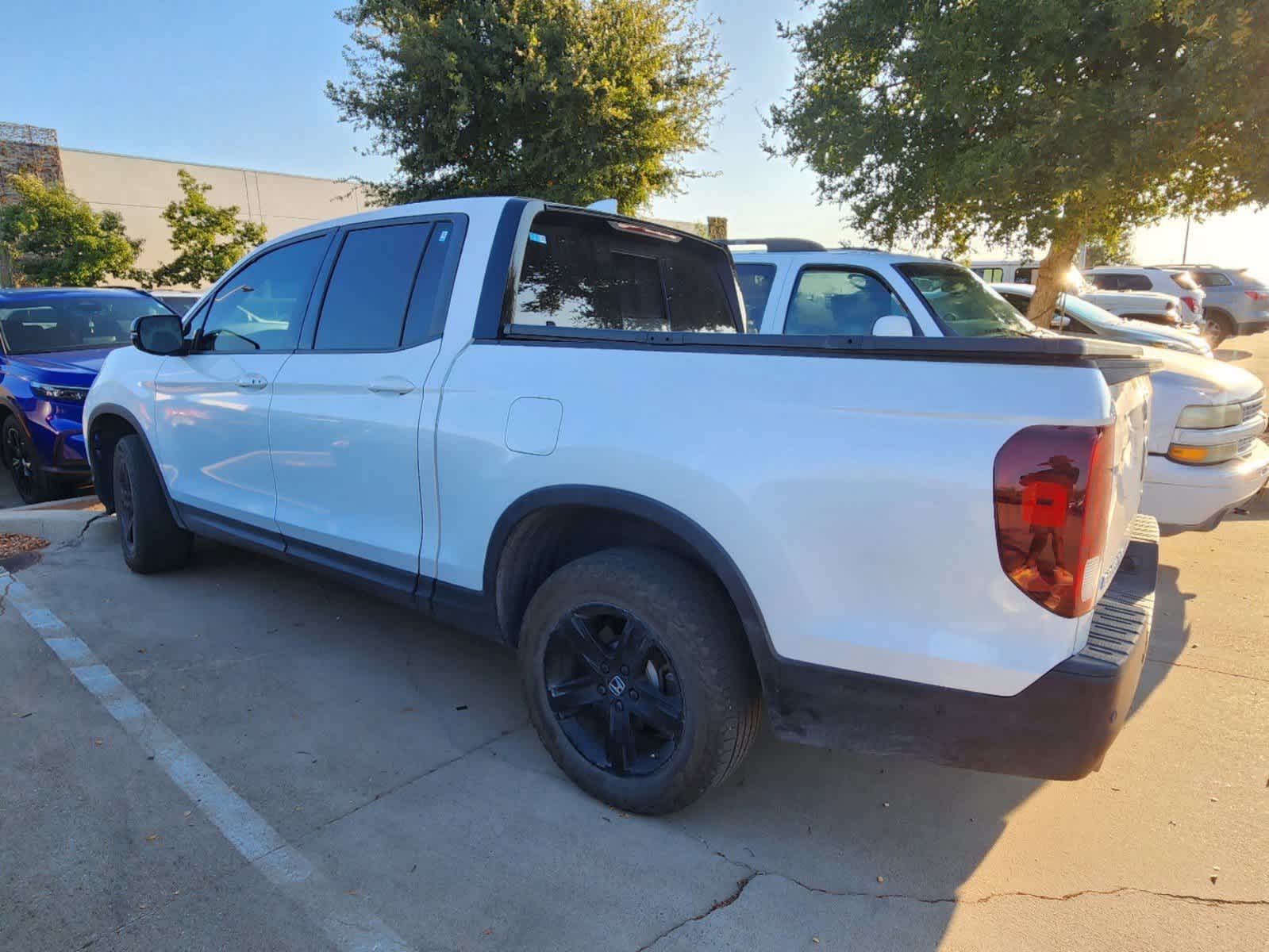 2023 Honda Ridgeline Black Edition AWD 4