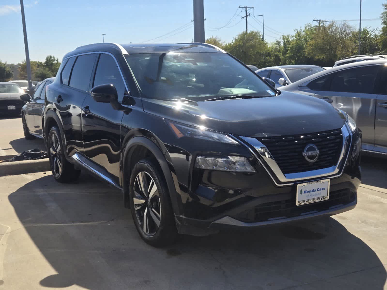 2023 Nissan Rogue SL 2