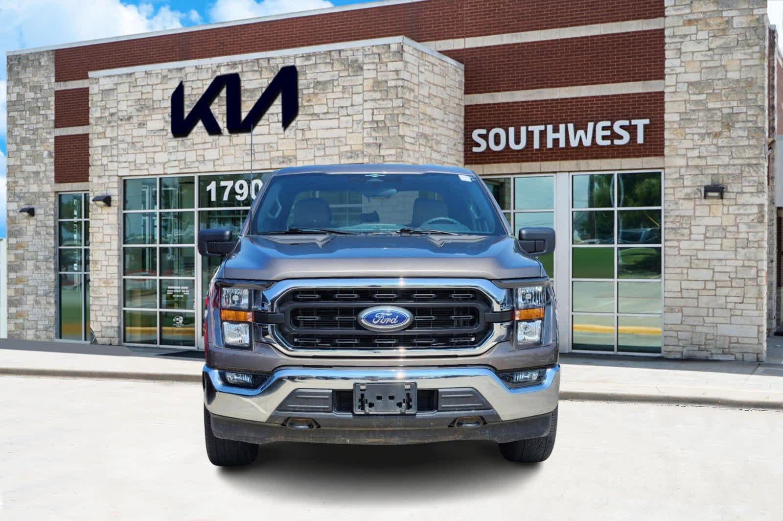 2023 Ford F-150 XLT 4WD SuperCrew 5.5 Box 6