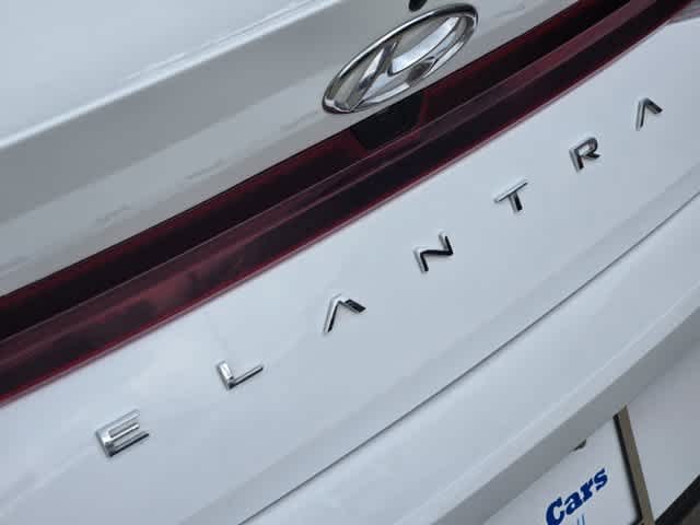 2023 Hyundai Elantra SEL 8