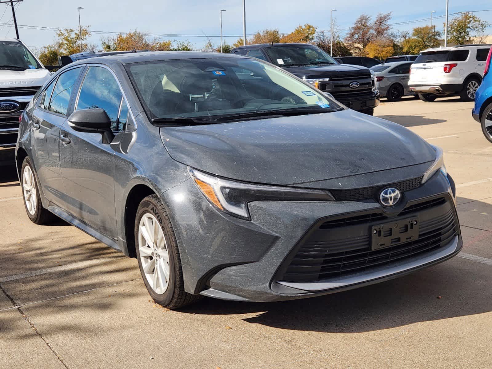 2024 Toyota Corolla Hybrid XLE 2