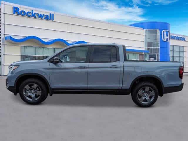 2024 Honda Ridgeline TrailSport AWD 2