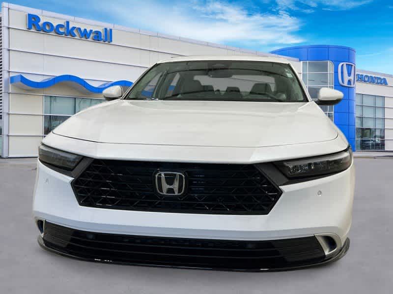 2025 Honda Accord Hybrid Touring 10