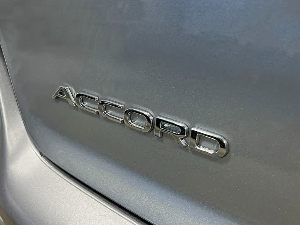 2025 Honda Accord Hybrid Touring 6