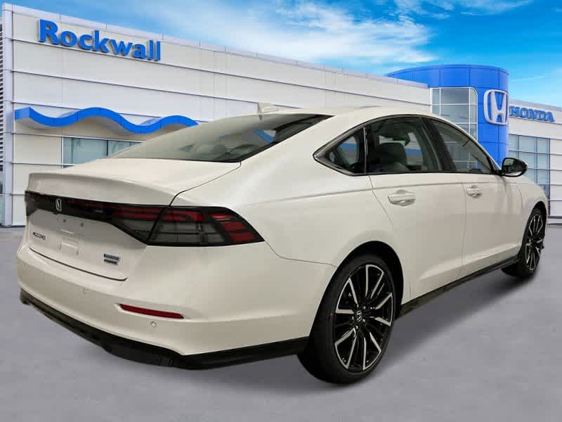 2025 Honda Accord Hybrid Touring 7