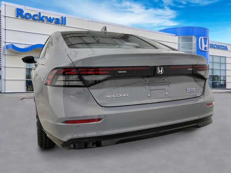 2025 Honda Accord Hybrid Touring 4