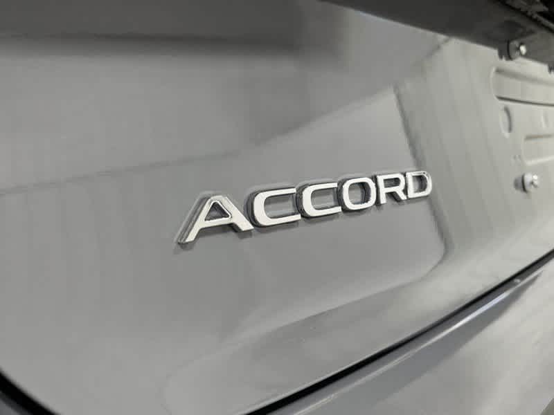 2025 Honda Accord Hybrid Touring 5