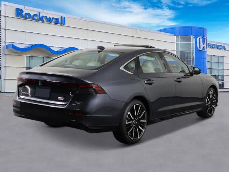 2025 Honda Accord Hybrid Touring 5