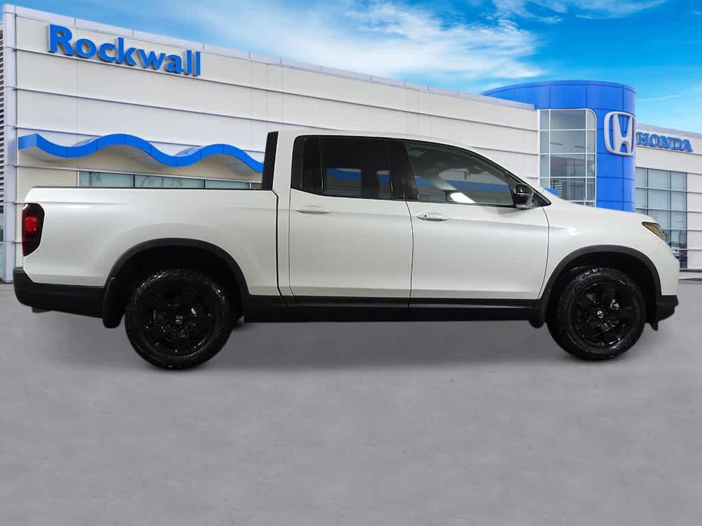 2025 Honda Ridgeline Black Edition AWD 6