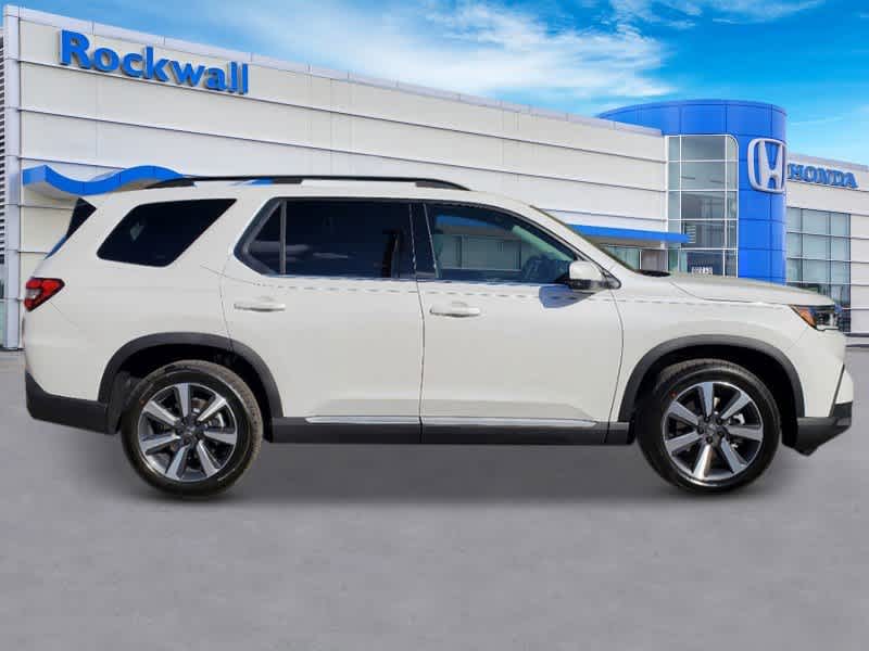 2025 Honda Pilot Touring 5