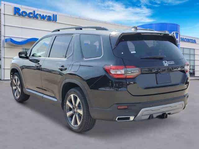 2025 Honda Pilot Touring 3