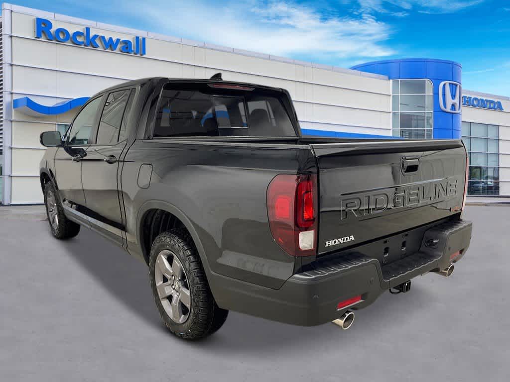 2025 Honda Ridgeline TrailSport AWD 3