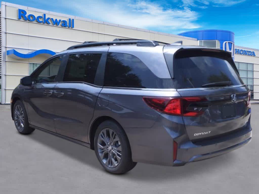 2025 Honda Odyssey Touring 2