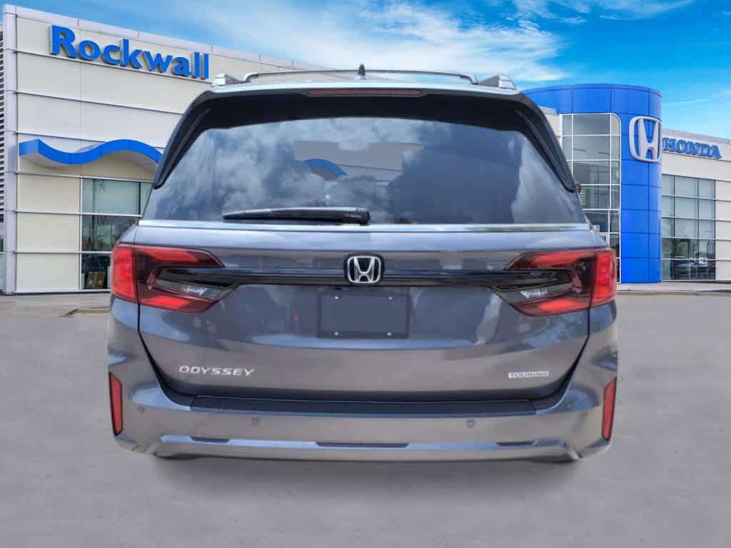 2025 Honda Odyssey Touring 3