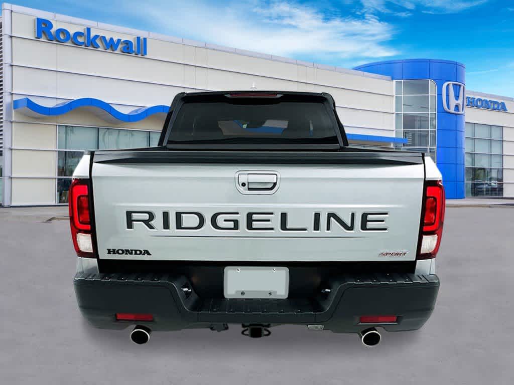 2025 Honda Ridgeline Sport AWD 4