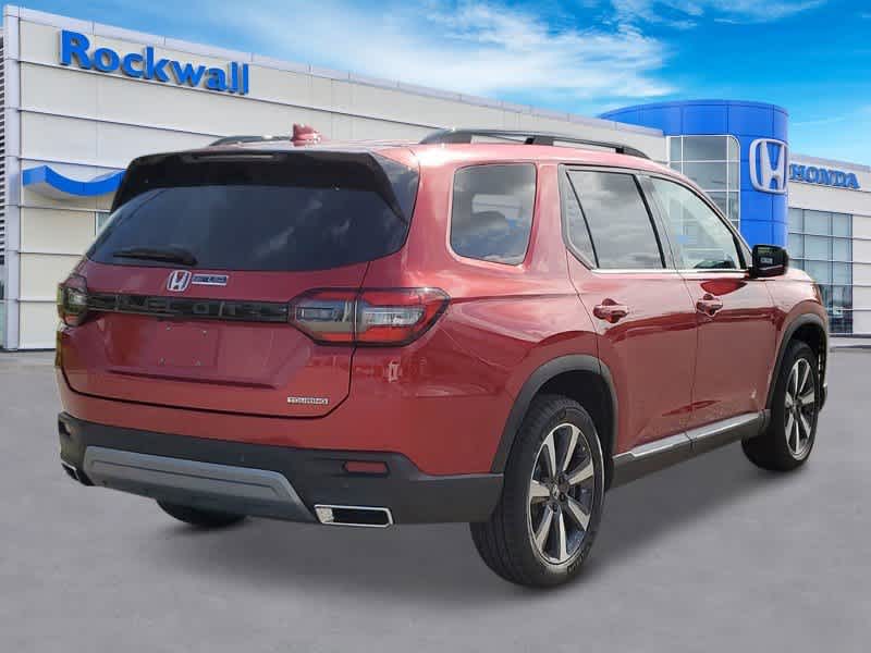 2025 Honda Pilot Touring 5