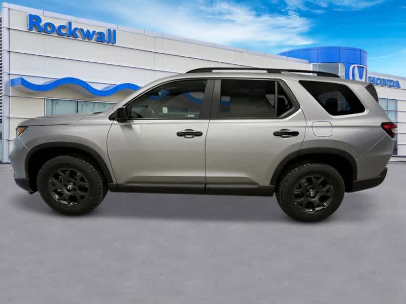 2025 Honda Pilot TrailSport 2