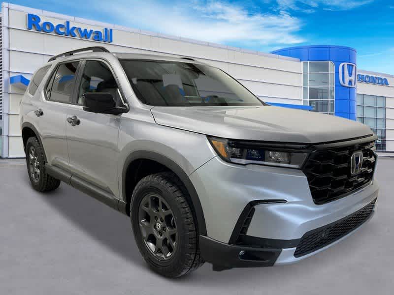 2025 Honda Pilot TrailSport 9