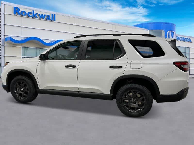 2025 Honda Pilot TrailSport 2