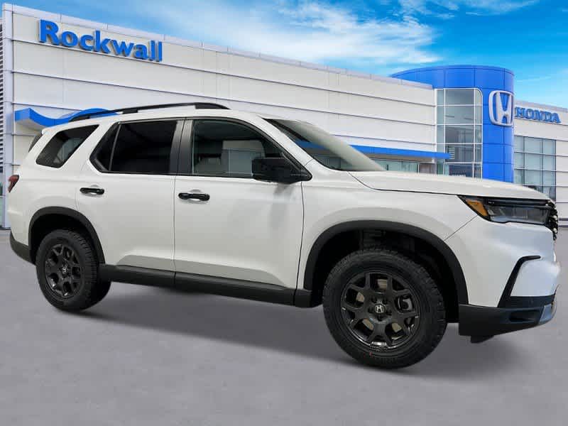 2025 Honda Pilot TrailSport 9