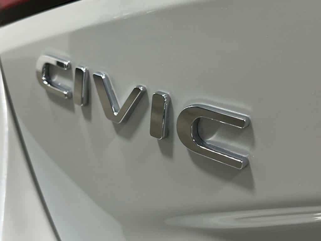 2025 Honda Civic Hatchback Hybrid Sport Touring 6