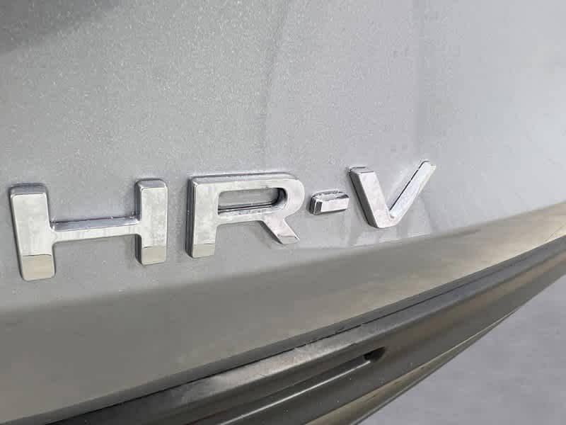 2025 Honda HR-V LX 5