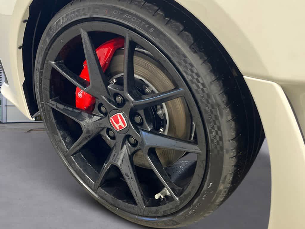 2025 Honda Civic Type R BASE 11