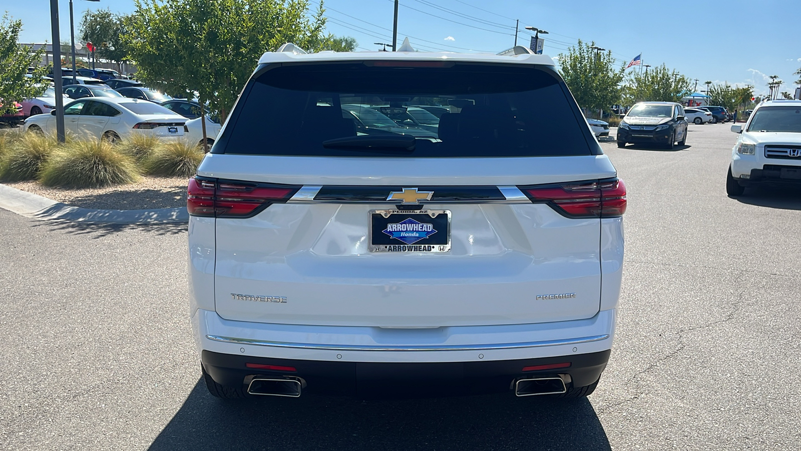 2023 Chevrolet Traverse Premier 14