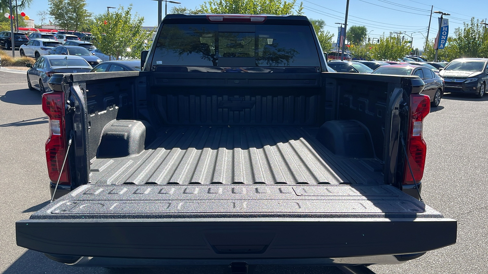 2024 Chevrolet Silverado 2500HD LT 12