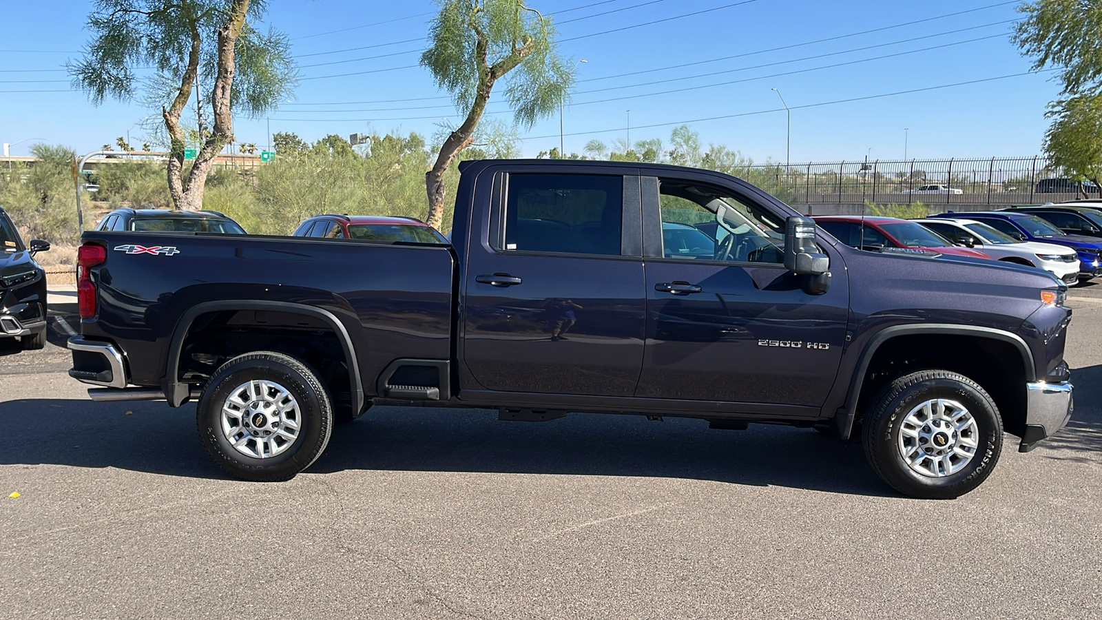 2024 Chevrolet Silverado 2500HD LT 18