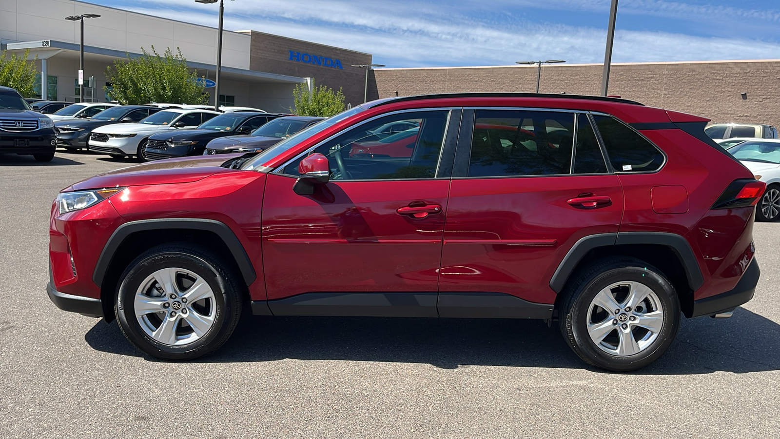 2021 Toyota RAV4 XLE 9