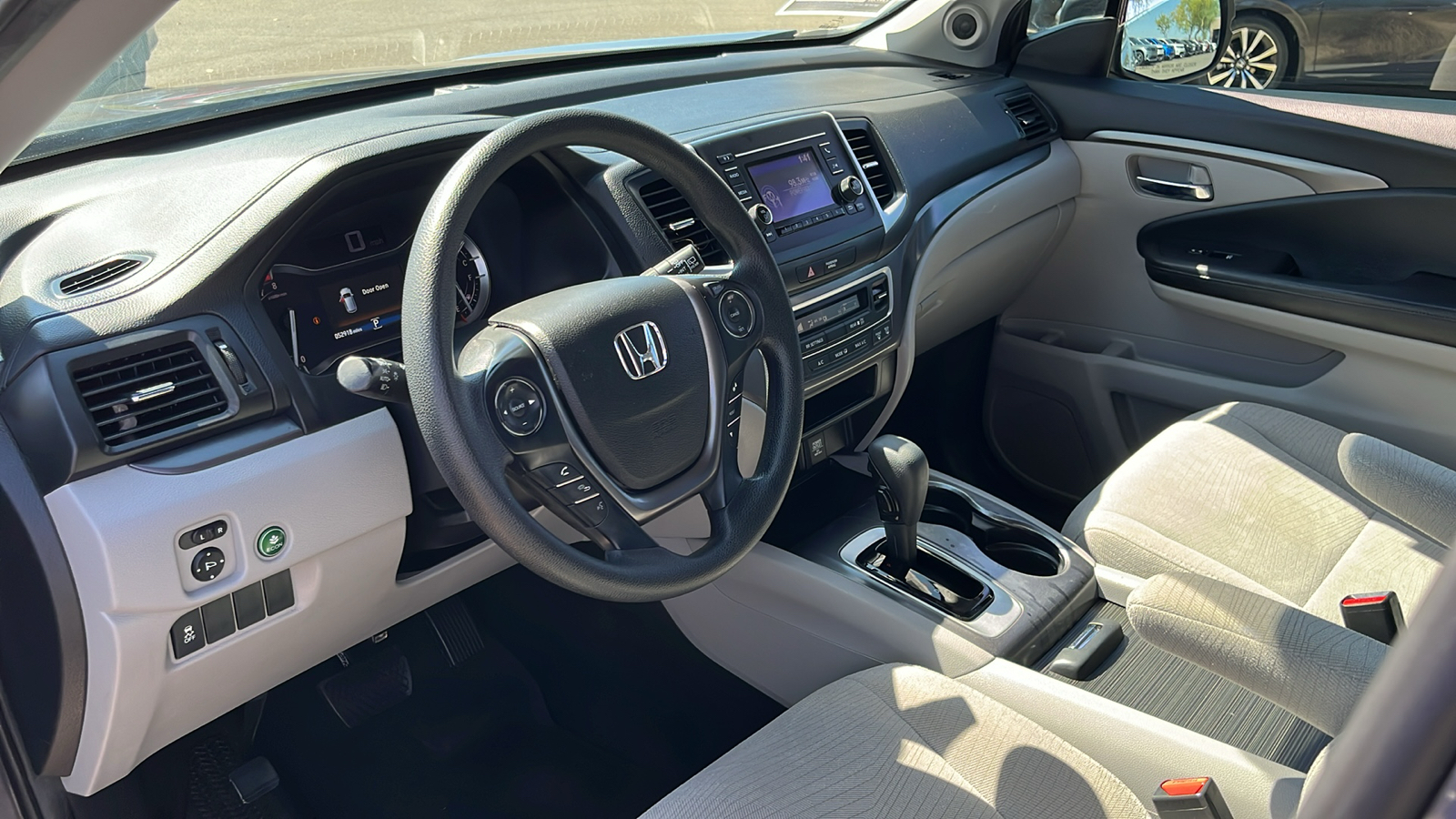 2018 Honda Pilot LX 4