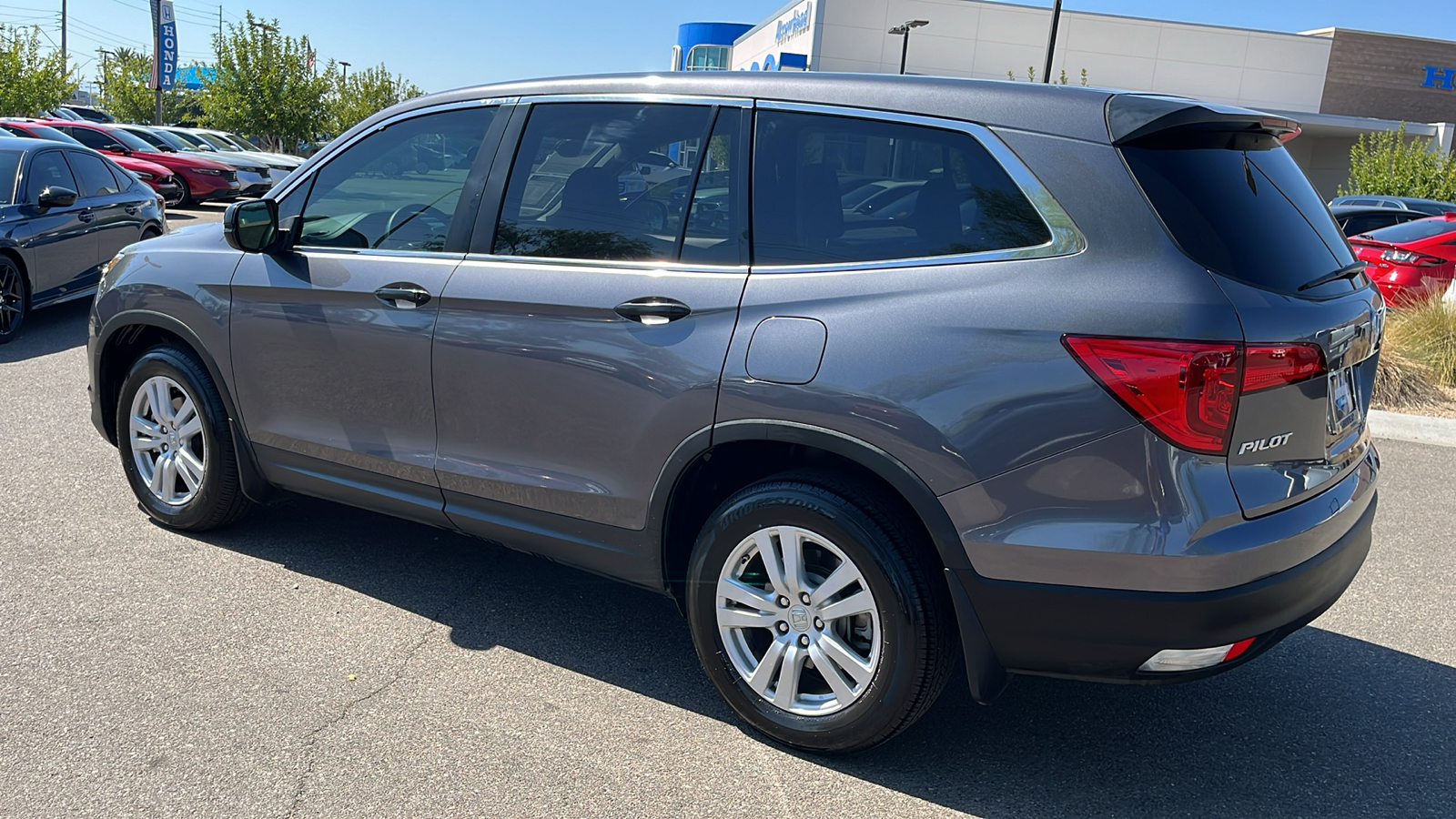 2018 Honda Pilot LX 9