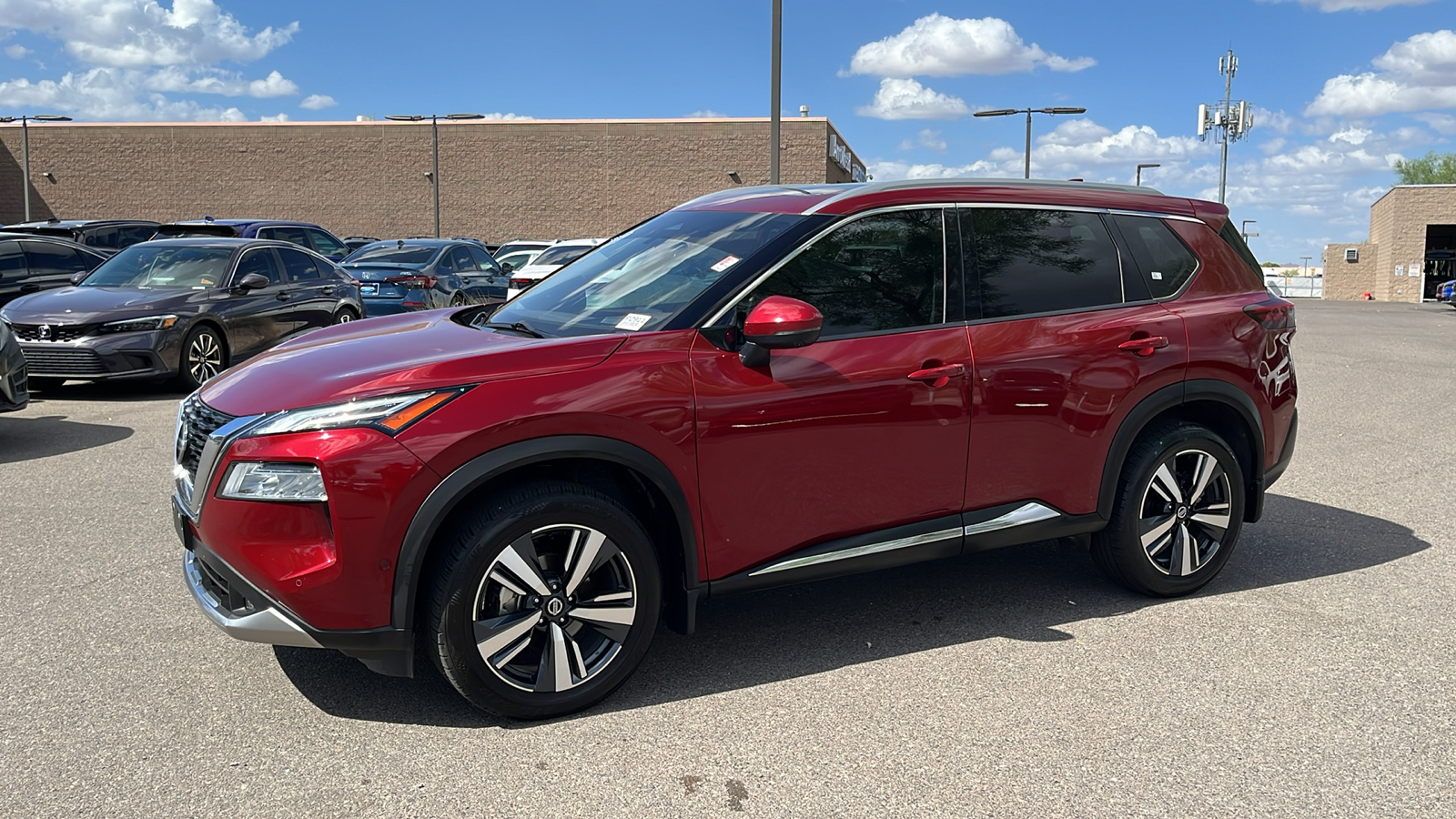 2021 Nissan Rogue Platinum 1