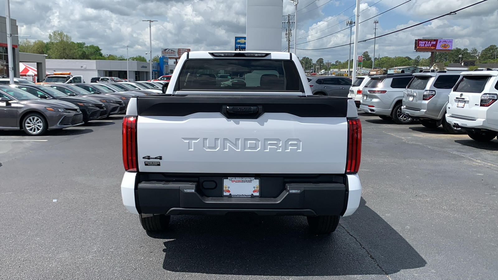 2024 Toyota Tundra SR 7