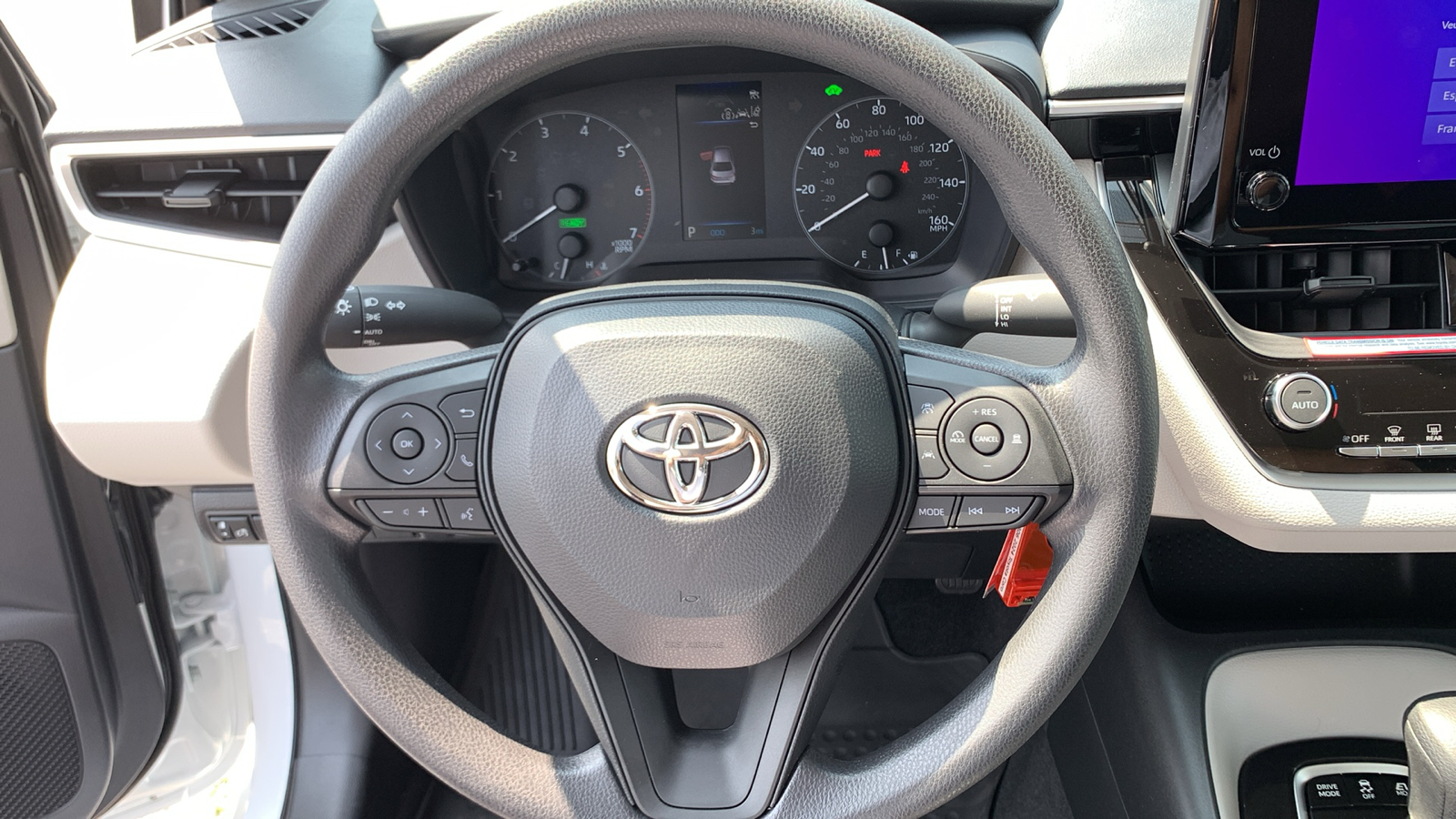 2024 Toyota Corolla Hybrid LE 21