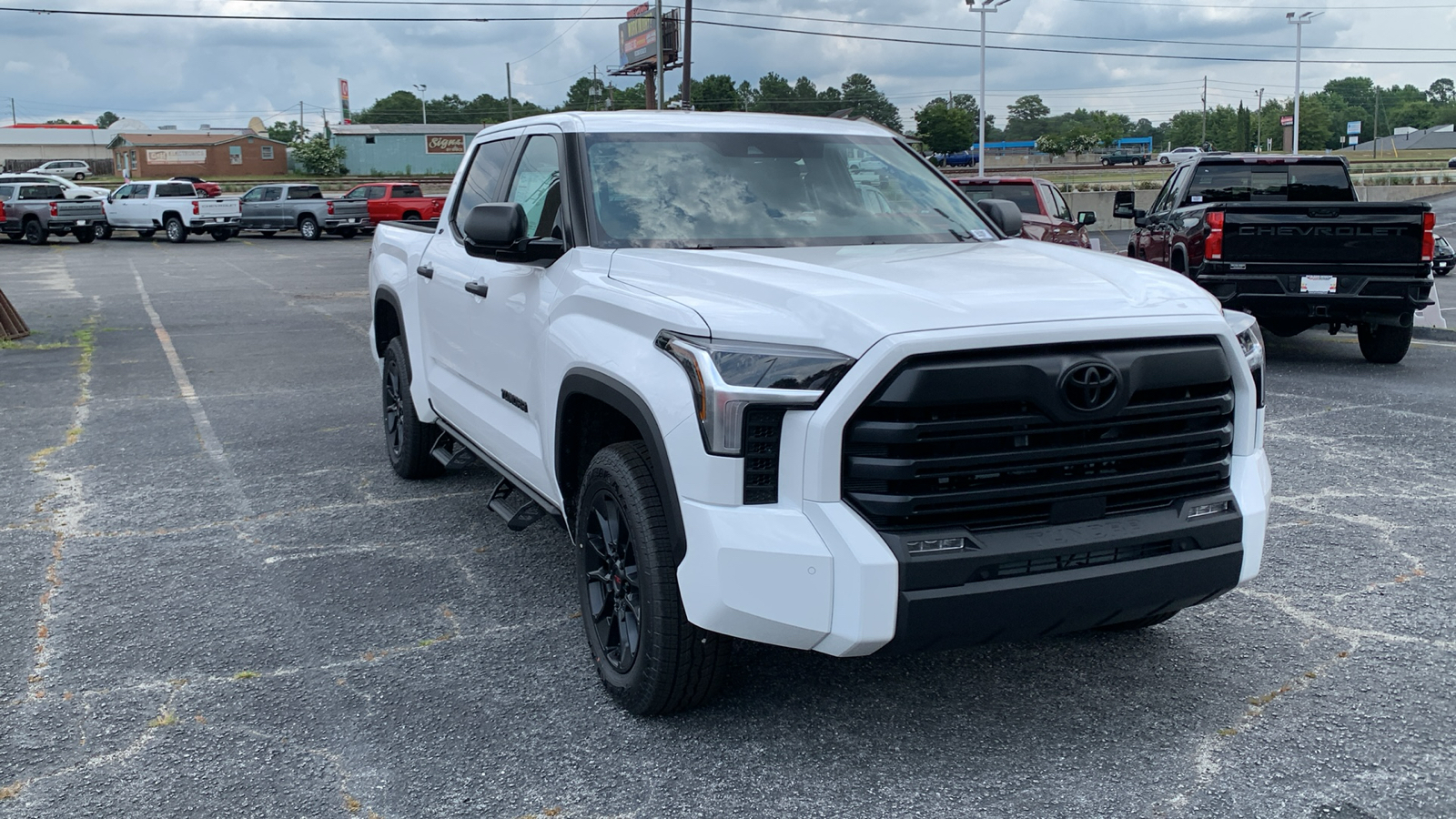 2024 Toyota Tundra SR5 2