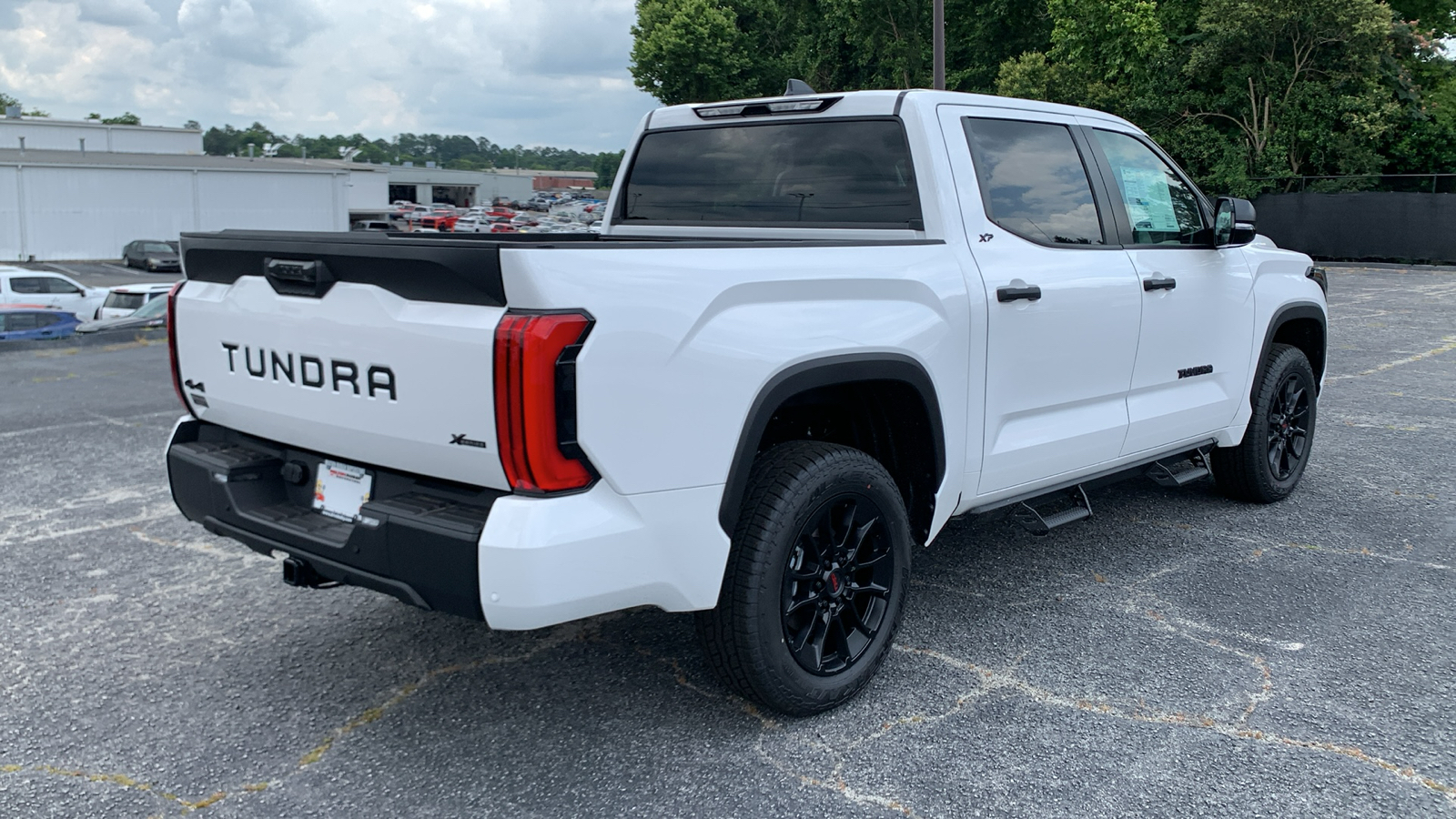 2024 Toyota Tundra SR5 8