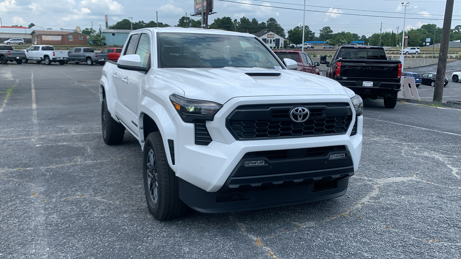 2024 Toyota Tacoma TRD Sport 2