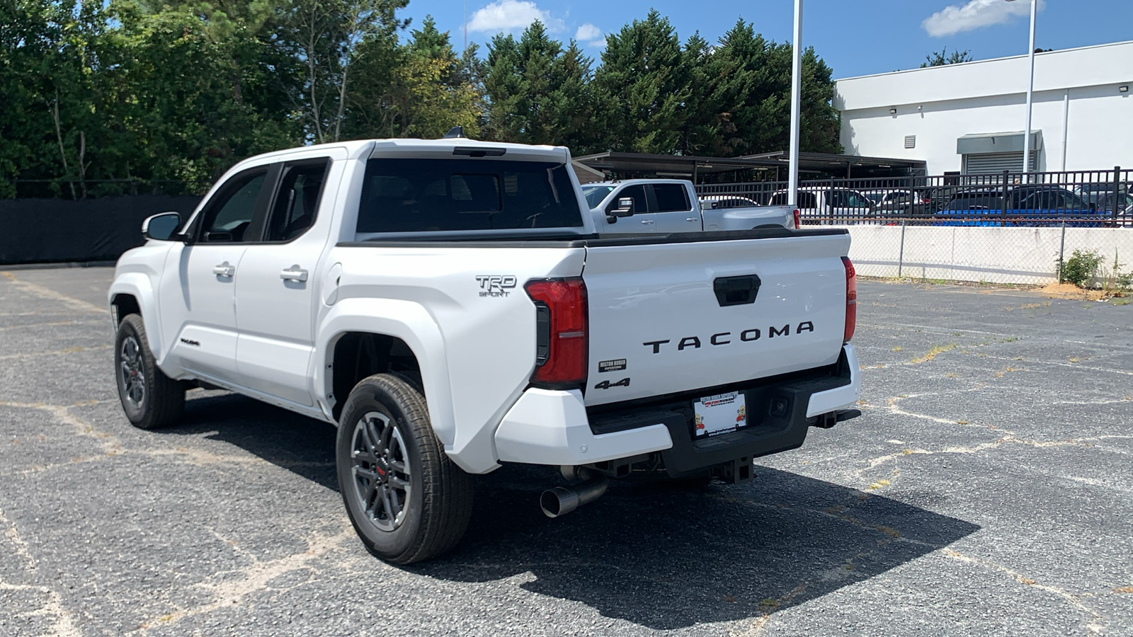 2024 Toyota Tacoma TRD Sport 6