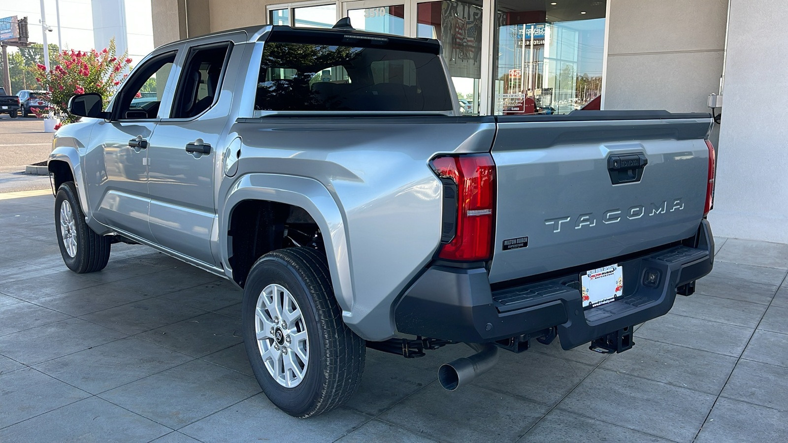 2024 Toyota Tacoma SR 6