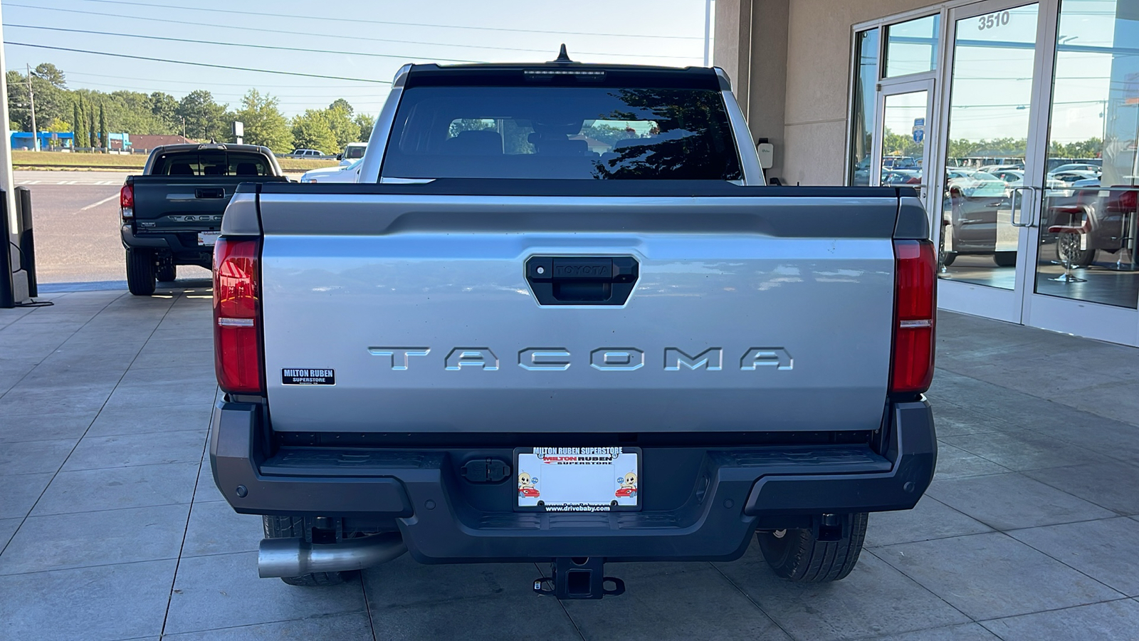 2024 Toyota Tacoma SR 7